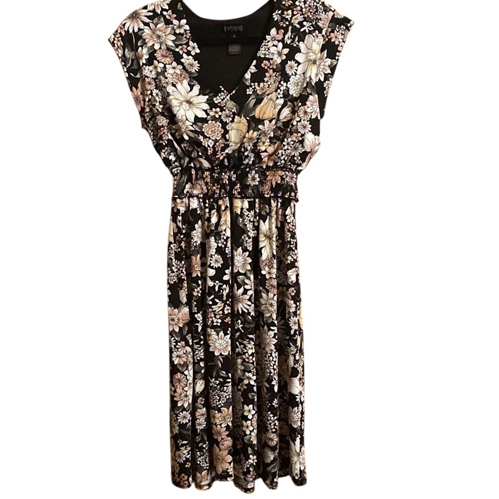 En Focus Studio Waist Smocked Floral Dress 8 Brown Pink